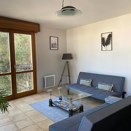 Apartamento 02 Vue Panoramique -wifi- Parking Prive -nice