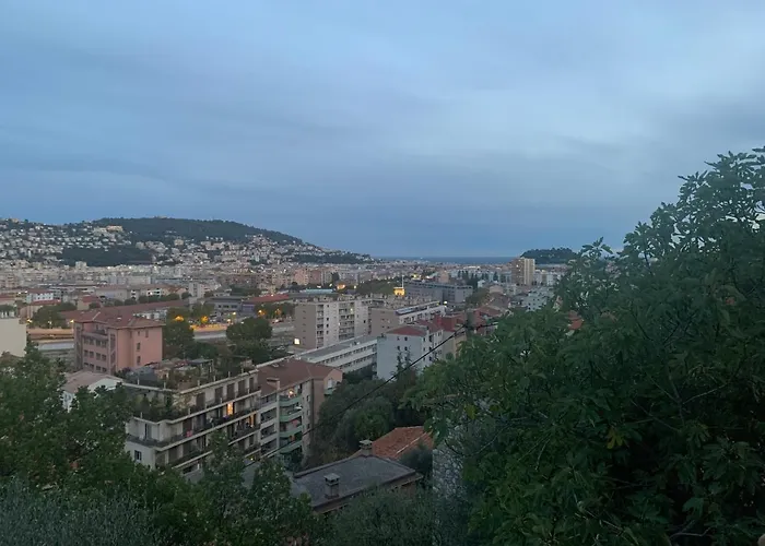 Apartamento 02 Vue Panoramique -wifi- Parking Privé -nice Niza