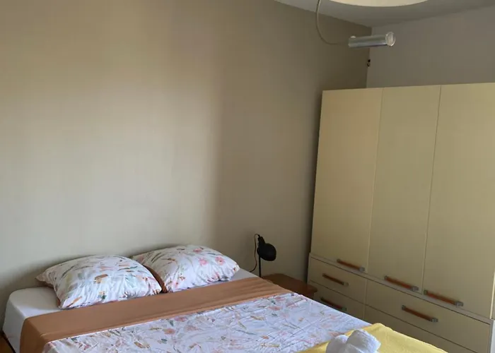 Apartamento 02 Vue Panoramique -wifi- Parking Privé -nice